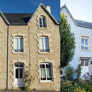 Comme A La Breizhon Frühstückspension Penmarcʼh