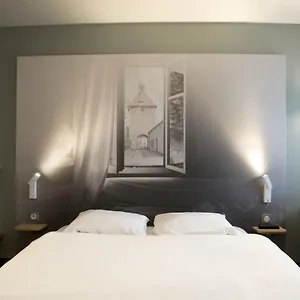 2* Hotel Moulins